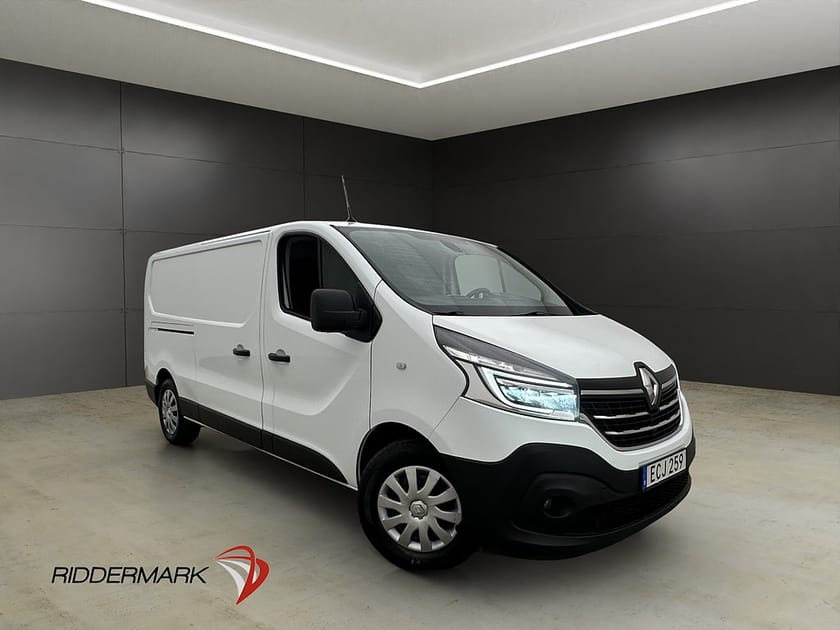 Bild 1 av Renault Trafic Skåpbil L2 2.0 3-Sits Dragkrok PDC Farthållare MOMS