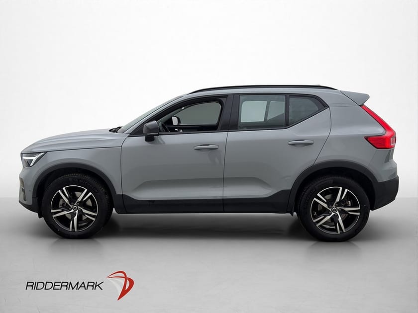 Bild 5 av Volvo XC40 B3 Plus Dark 360° Värmare Navi Skinn CarPlay MOMS