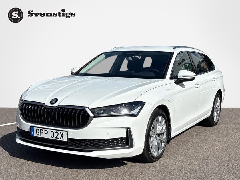 Bild 1 av Škoda Superb iV Kombi Selection 204 HK Plug-In Hybrid