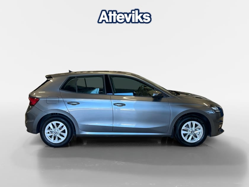 Bild 2 av Škoda Fabia SELECTION TSI 116hk Backkamera/Farthållare