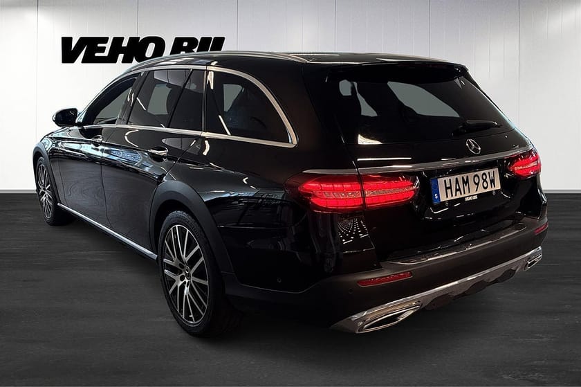 Bild 4 av Mercedes-Benz E 220 d 4MATIC All-Terrain Drag Värmare Panorama