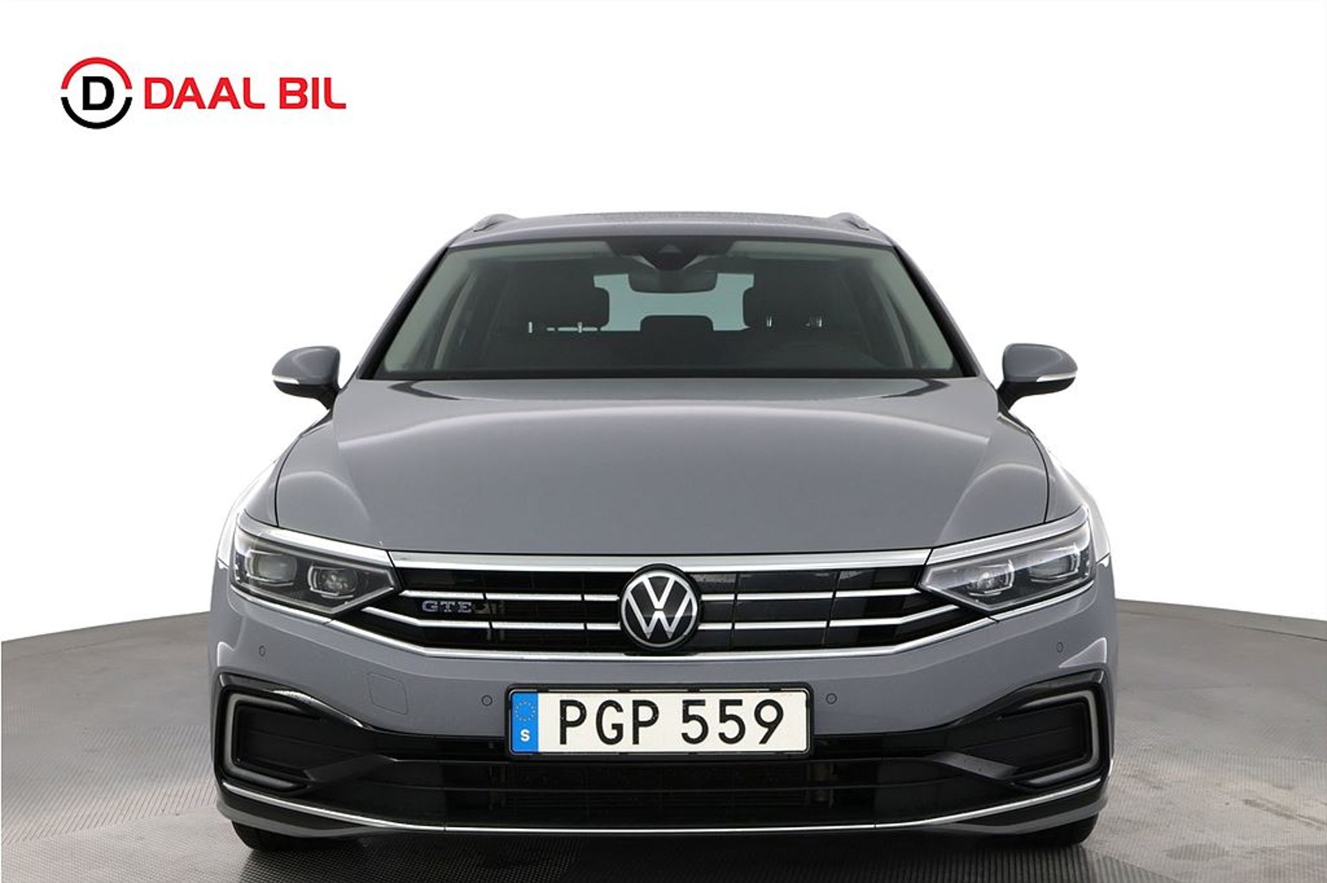 Volkswagen Passat 2024, bild 2/26
