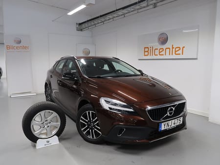 Volvo V40 Cross Country T4 Business Advanced V-Däck ingår Drag-Kamera-Värmare-K
