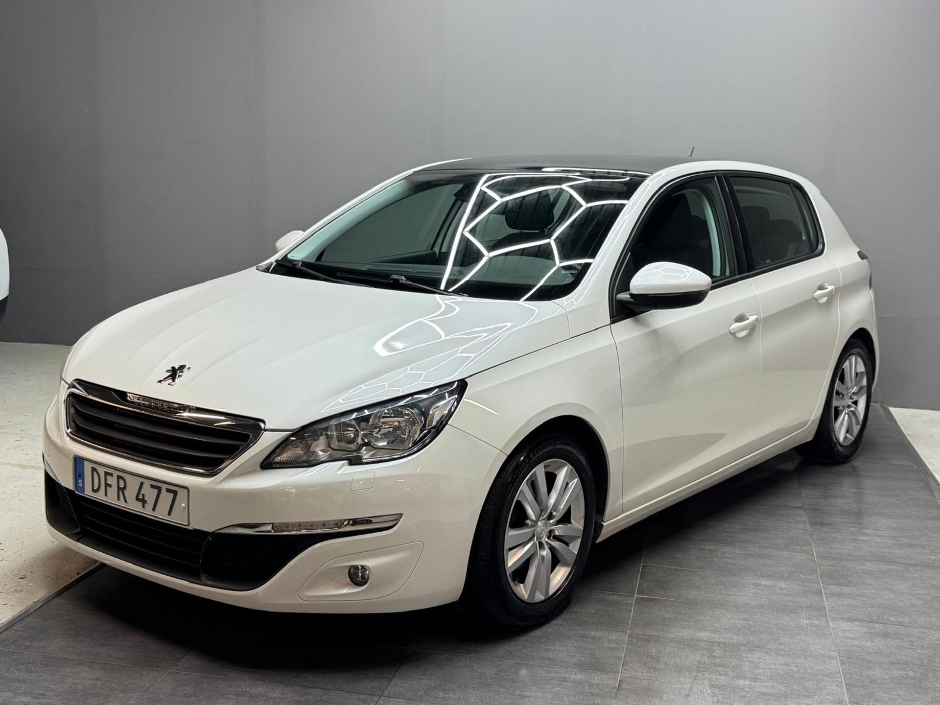 Peugeot 308 1.6 THP 2014, bild 3/10
