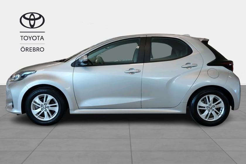 Bild 3 av Toyota Yaris Hybrid Active Komfort p-sensorer Vinterhjul