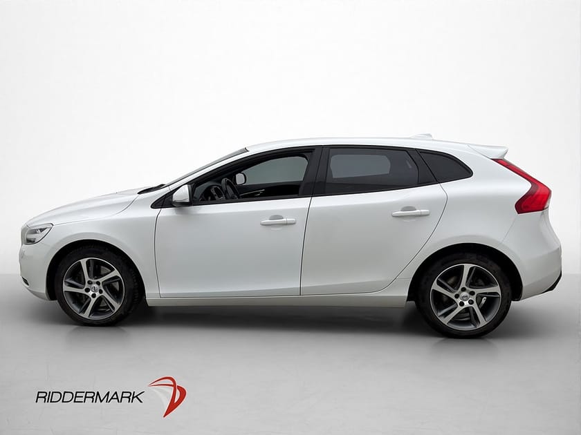 Bild 4 av Volvo V40 D3 Momentum Värmare Drag P-sensorer Bluetooth