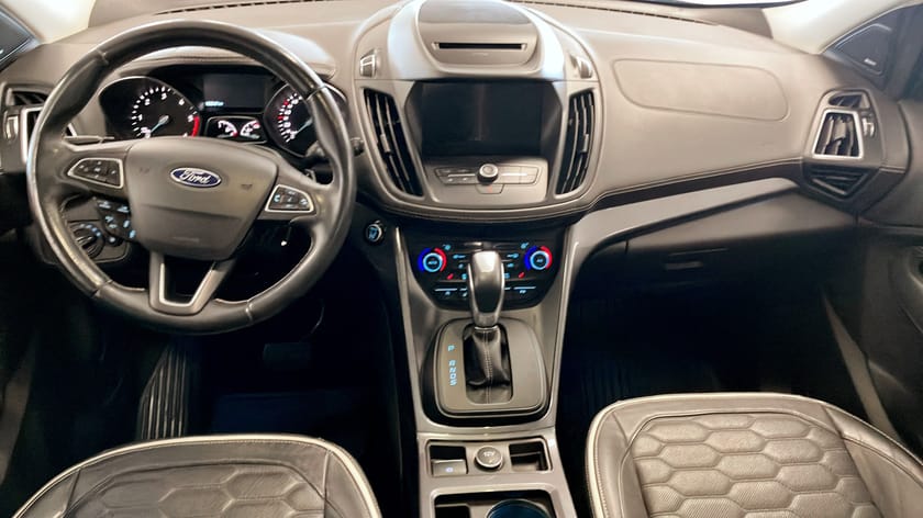 Bild 4 av Ford Kuga 2.0 TDCI AWD Automat, 180hk, Panorama, Läder, drag