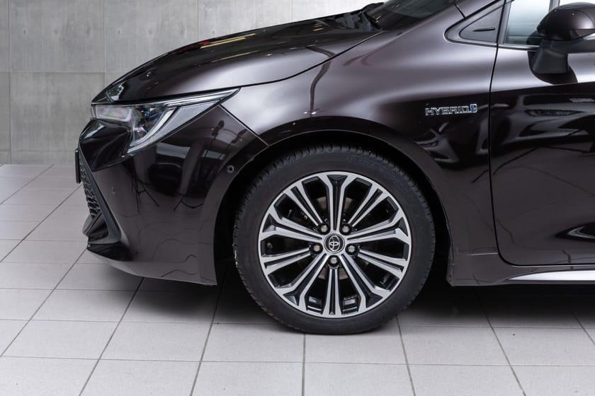 Bilde 2 av Toyota Corolla Hybrid 1,8 e-CVT Active Tech