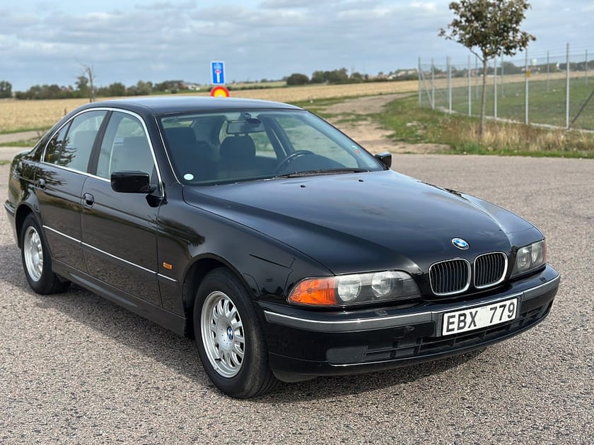 Bild 2 av BMW 520i Sedan
