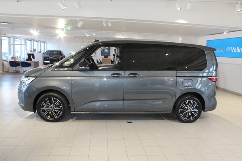 Bild 3 av Volkswagen Multivan eHybrid 4M Hybrid 4Motion Swe Edition