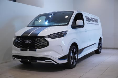 Ford E-Transit Custom 340 AWD