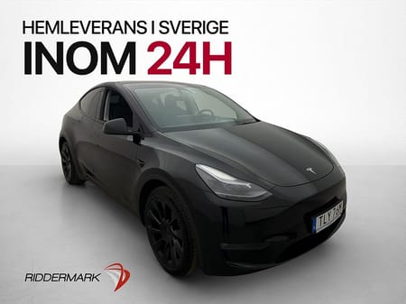 Tesla Model Y Long Range AWD Dragkrok Pano Autopilot MOMS