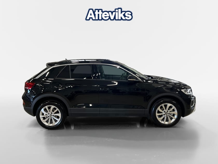 Bild 2 av Volkswagen T-Roc LIFE 1.5 TSI 110 KW / (150 HK) 7