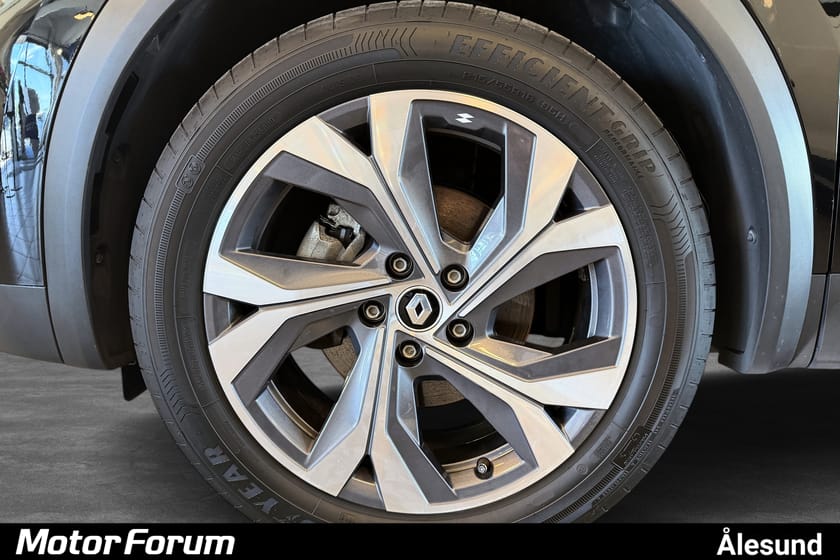 Bilde 5 av Renault Captur E-TECH Plugin-Hybrid 160 -R.S. LINE-LAV KM-HØY SITTESTILLING-