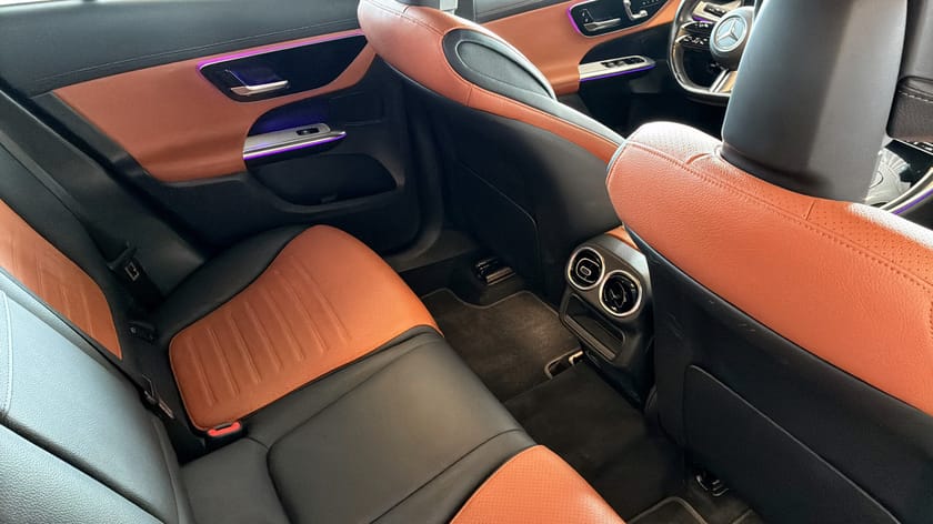Bild 5 av Mercedes-Benz GLC 300 d e 4MATIC DE SUV  | AMG LINE PREMIUM |