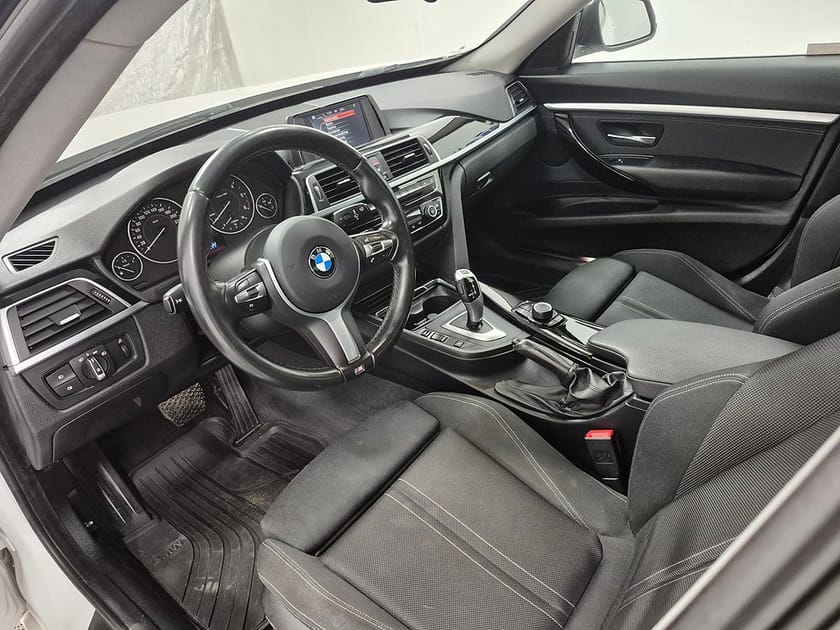 Bild 2 av BMW 3-serie 320D GT XDRIVE 190HK 4x4 Sportline
