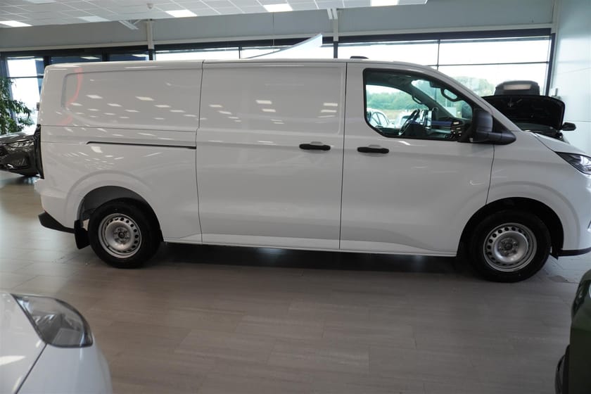Bild 4 av Ford Transit Custom 320 Skåp Trend 320l 2.0l Ecoblue 170hk 8-Växlad Automat AWD Diesel
