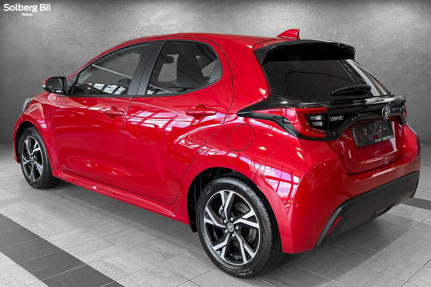 Bilde 5 av Toyota Yaris Hybrid 115 Active Tech/GARANTI/ OPPV.RATT/ R.KAMERA/ CARPLAY