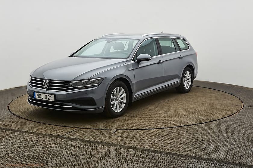 Bild 1 av Volkswagen Passat Sportscombi 1.5 TSI Digital Cockpit,kamera, Drag, värmare