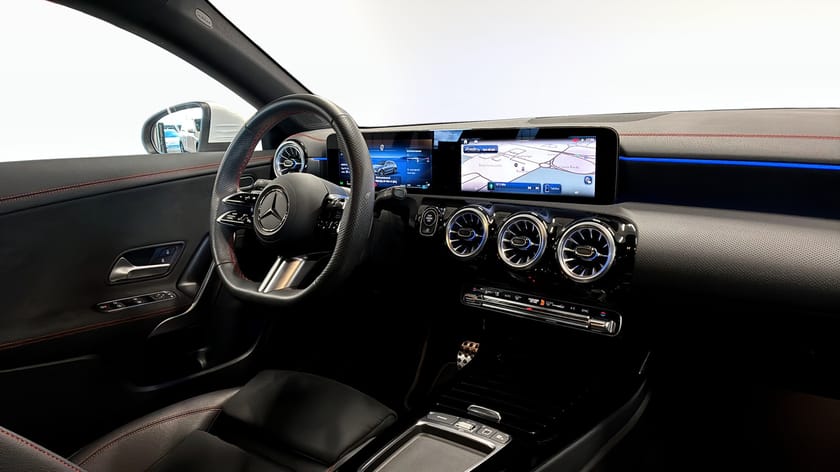 Bild 3 av Mercedes-Benz CLA 200 Shooting Brake AMG Line Premium 360-kamera Dragkrok Navi