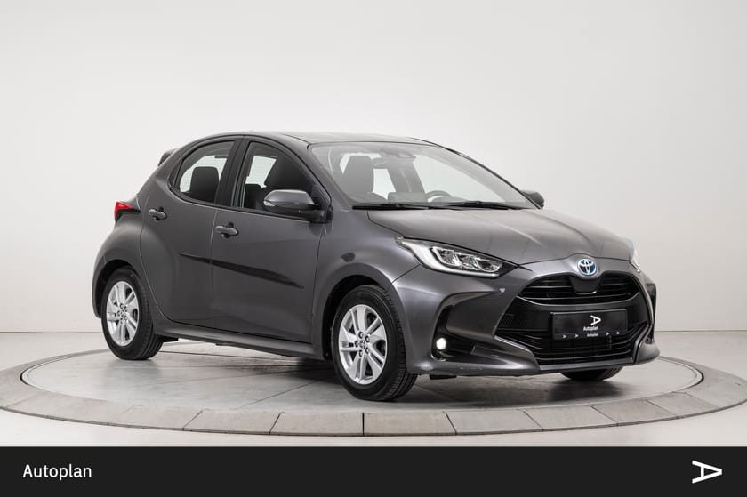 Bilde 1 av Toyota Yaris Hybrid 1,5 Active Tech ACC/Kamera/DAB/BT
