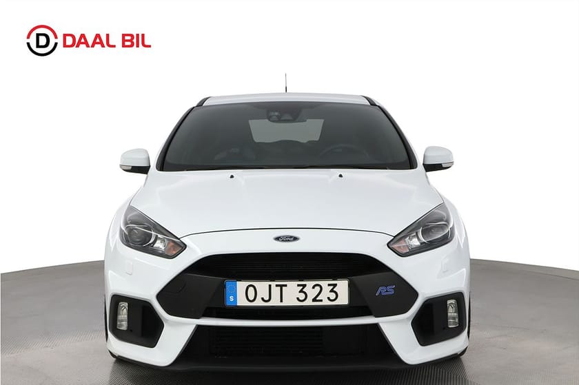 Bild 2 av Ford Focus RS 4WD 350HK SONY® B-KAMERA NAVIGATOR BI-XENON APP-CON