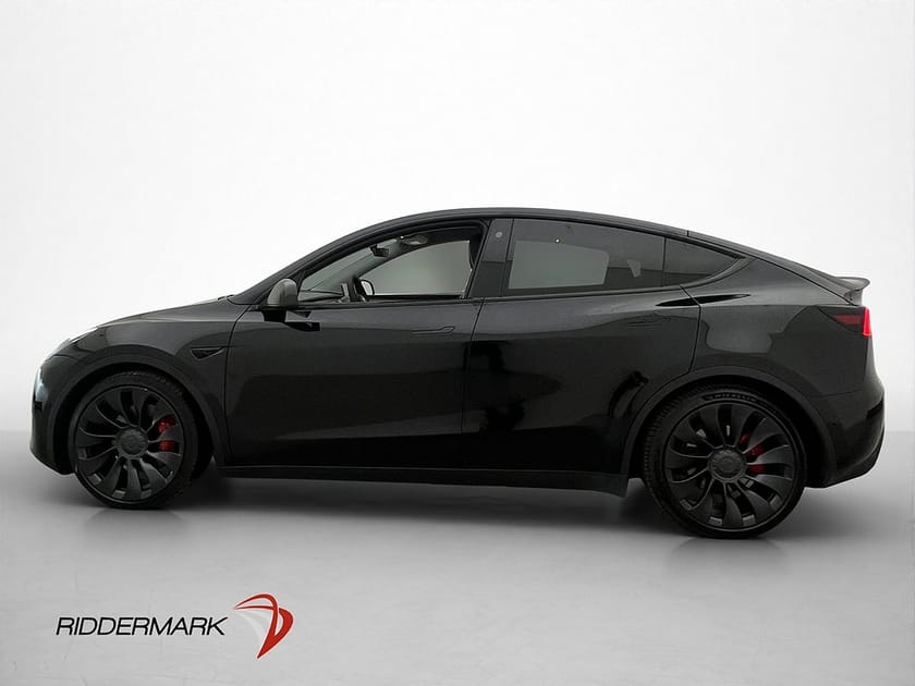 Bild 5 av Tesla Model Y Performance AWD Panorama Kamera Skinnklädsel
