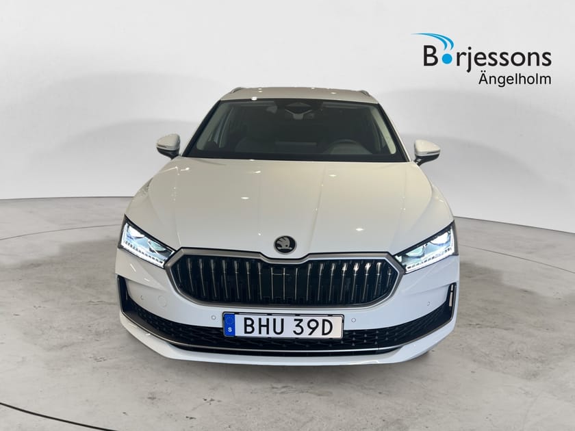 Bild 5 av Škoda Superb iV Kombi SELECTION 1,5 TSI 204 HK 6 VXL DSG