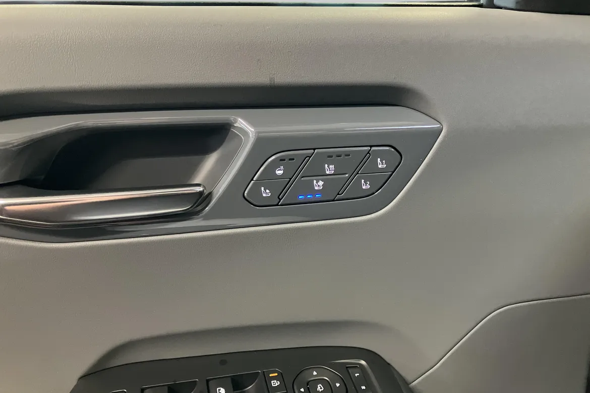 picture of a car