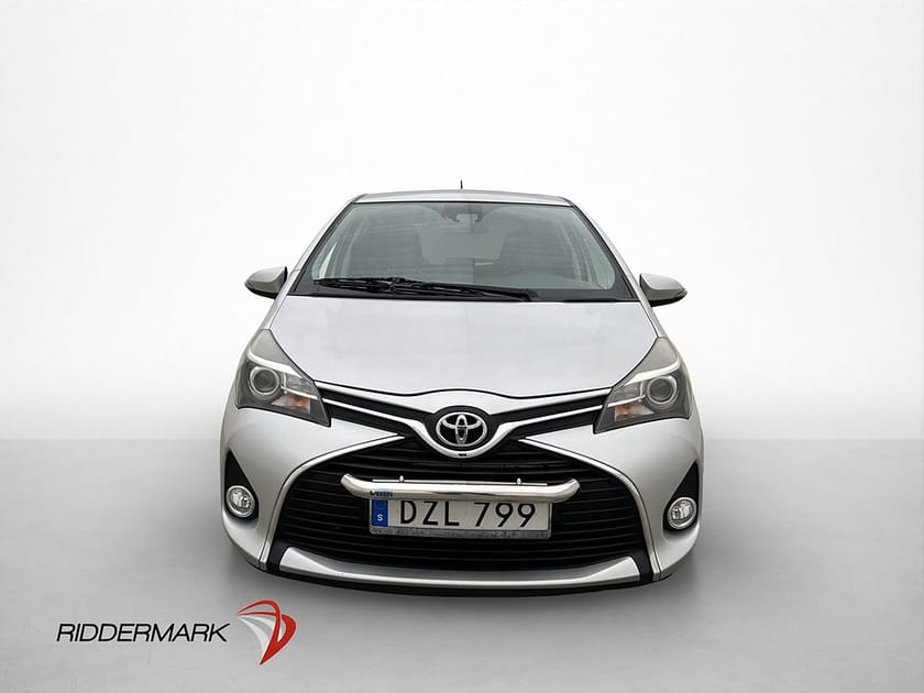 Bild 2 av Toyota Yaris 1.33 99hk Active Edition Feel Kamera 1-Brukare