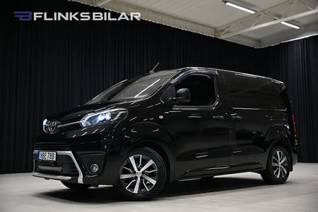 Toyota Proace 1.5 D-4D 120HK Dubbeldörr|Drag|Värmare|Nedlackad|Moms