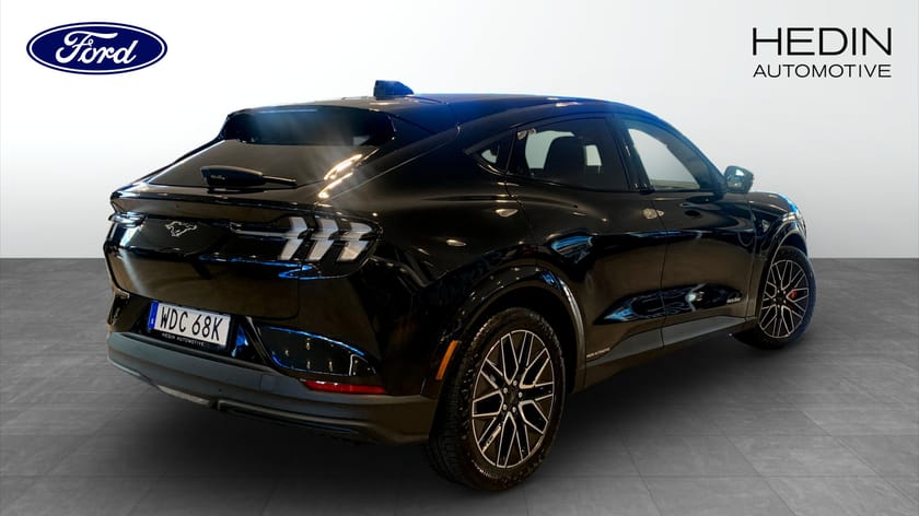 Bild 2 av Ford Mustang Mach-E Long Range PREMIUM RWD 276HK