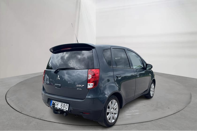 Bild 3 av Mitsubishi Colt 1.3 5dr (95hk)