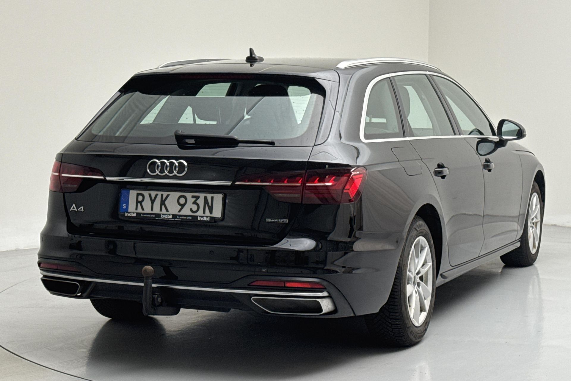Audi A4 Avant 40 TDI quattro 2023, bild 3/10