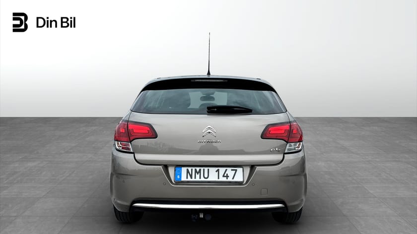 Bild 5 av Citroën C4 1.2 PureTech FWD 130hk Panoramatak/Dragkrok