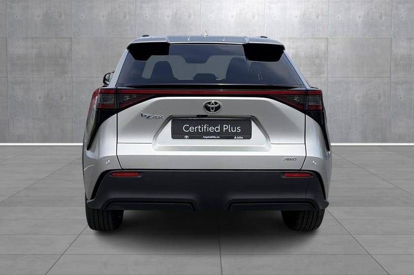 Bilde 4 av Toyota bZ4X 71.4 kWh AWD Active Tech navi, sensor