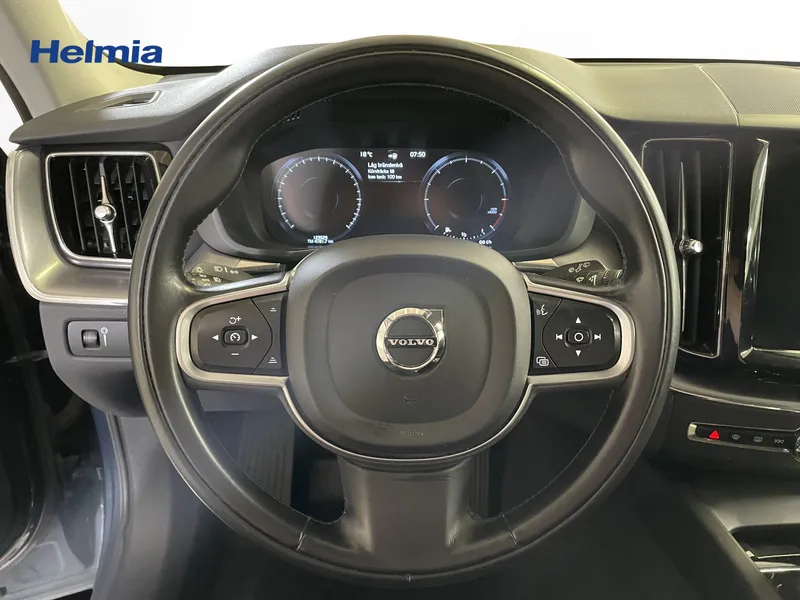 Bild 14 av 15 – Volvo XC60 D4 Momentum Advanced SE Momentum SE