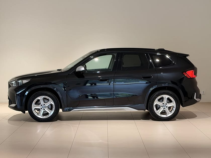 Bild 2 av BMW X1 sDrive18i sDrive18i, xLine, Drag, Navi, Backkamera, El-stolar