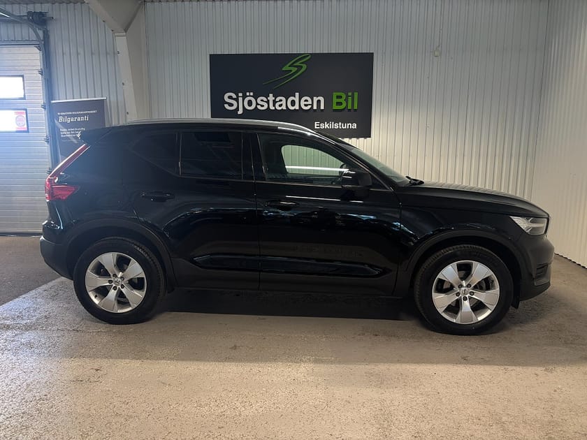 Bild 5 av Volvo XC40 T2 Momentum Värmare/Parksensorer bak/Bluetooth