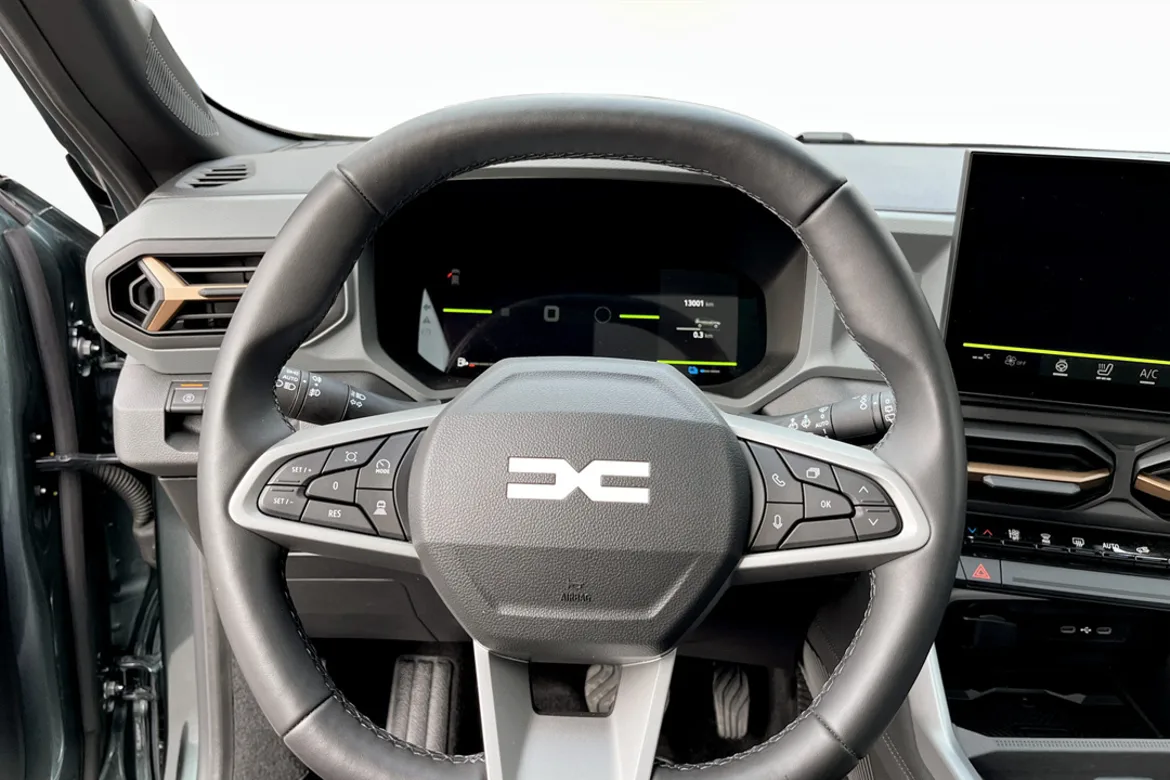 Dacia Bigster Hybrid 155