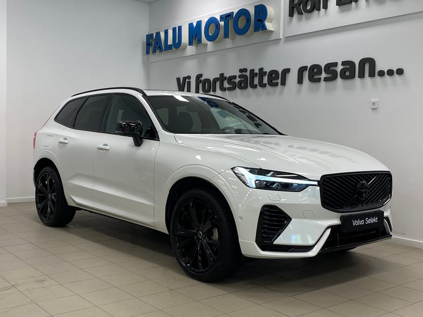 Bild 1 av Volvo XC60 T6 Plus Black Nordic Edition