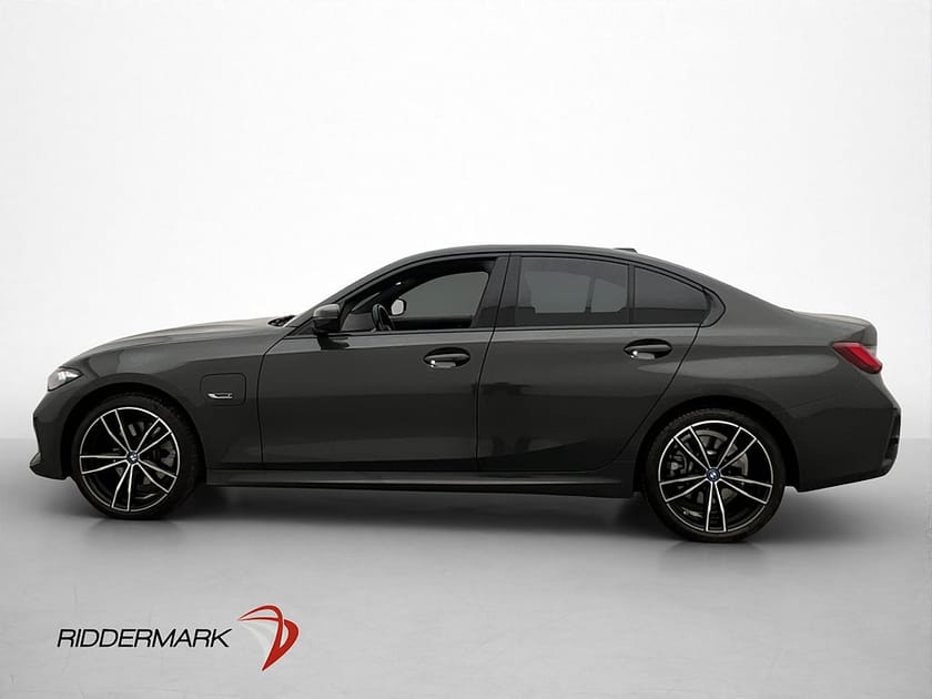 Bild 4 av BMW 330e xDrive Sedan