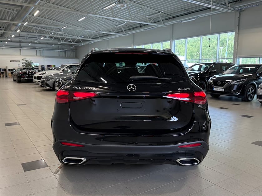 Bild 4 av Mercedes-Benz GLC 300 d e 4MATIC 9G-Tronic AMG Line Advanced Plus Euro 6