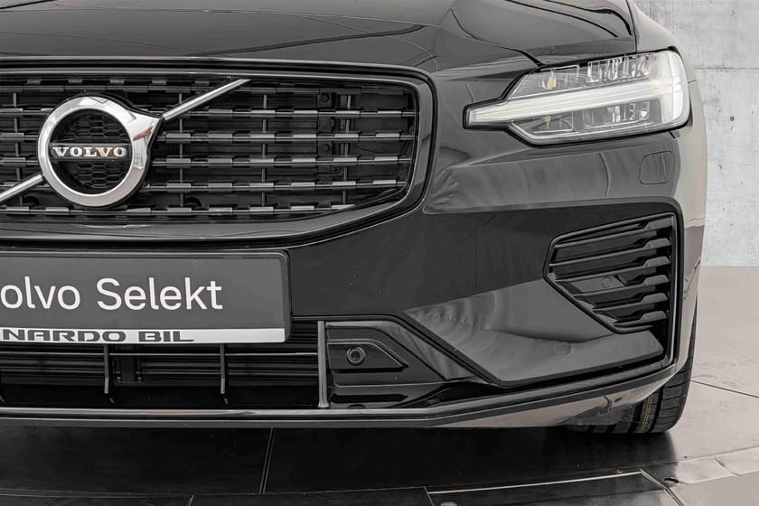 Bilde 3 av Volvo V60 T8 - 390Hk - AWD - HUD - H.FESTE - MATRIX - WEBASTO