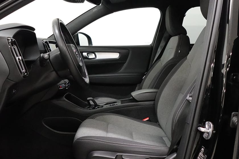 Bild 4 av Volvo XC40 Recharge T4 Inscription Expr Drag P-Värme Adap-F