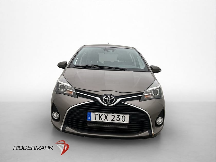 Bild 2 av Toyota Yaris 1.33 Active Kamera Farthållare 0.49l/mil Isofix