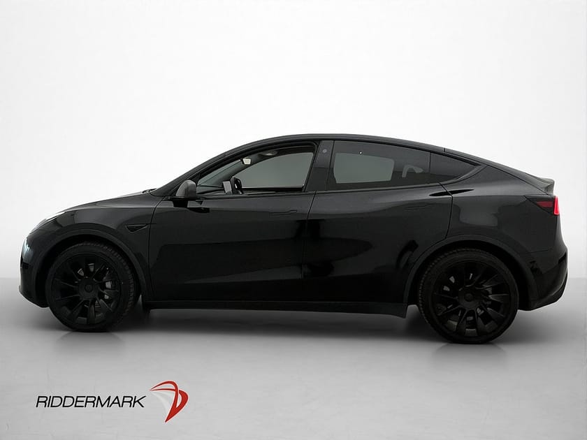 Bild 5 av Tesla Model Y Standard Range RWD Autopilot Värmepump Kamera MOMS