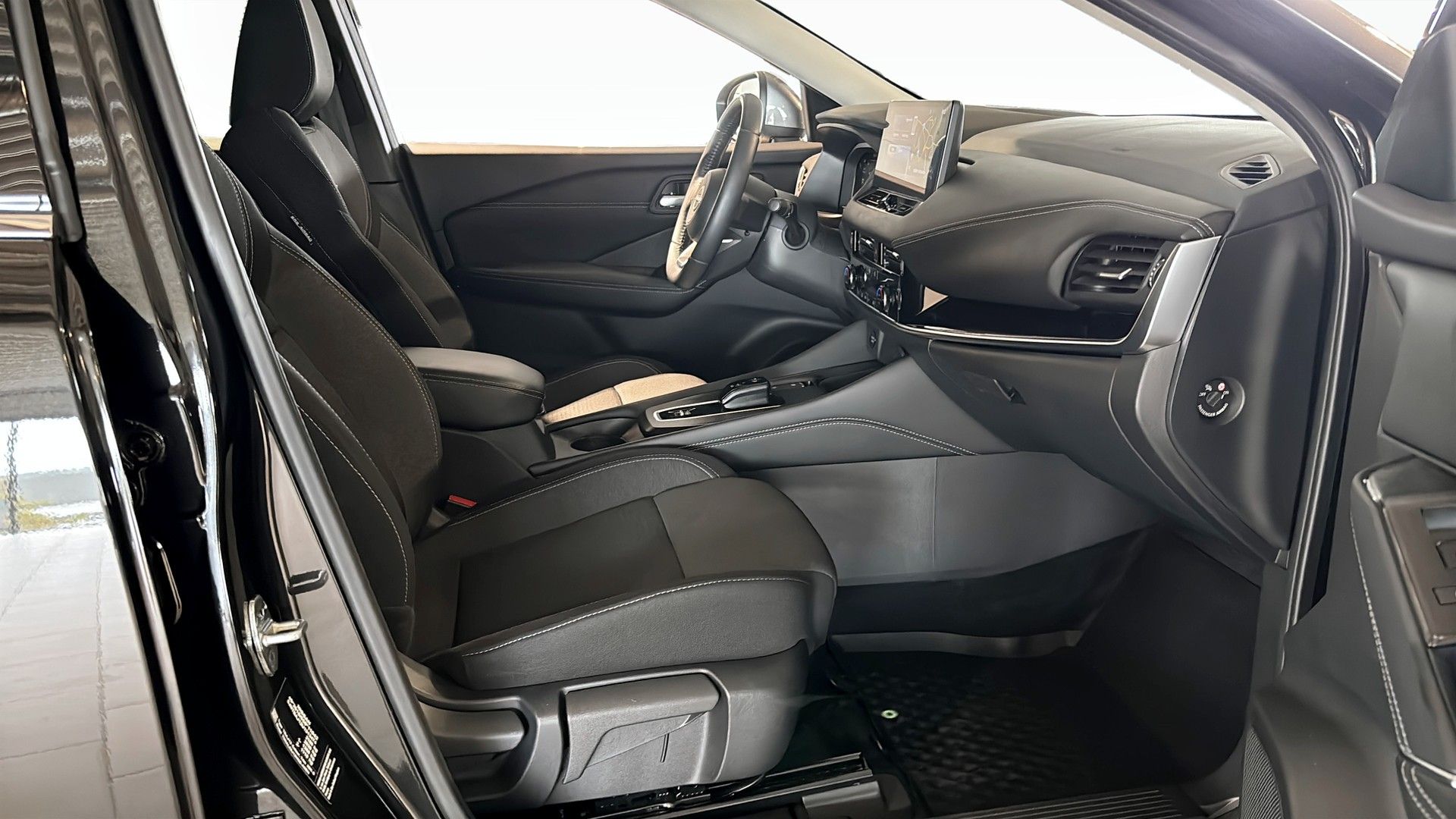 Nissan Qashqai E-POWER 2WD BLACK EDITION 2023, bild 3/10