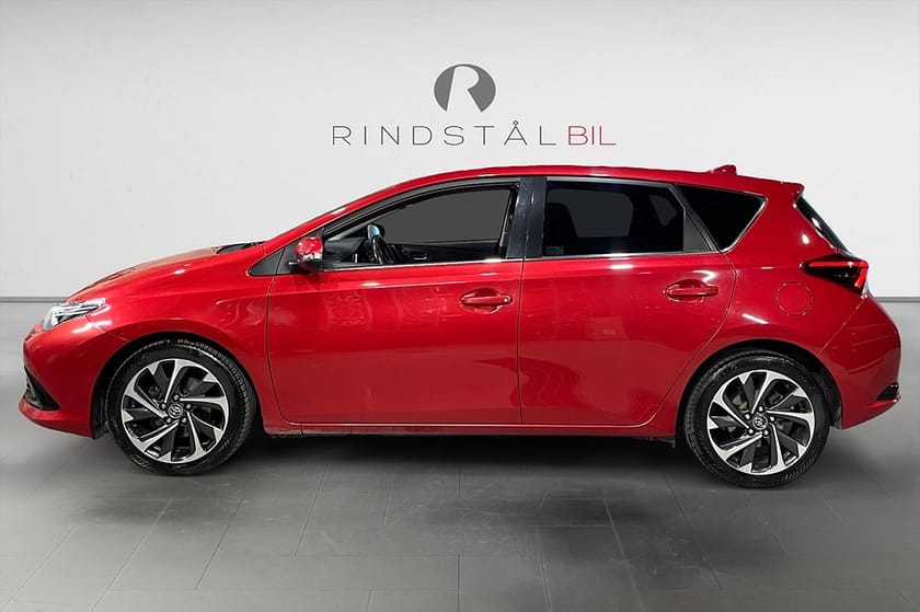 Bild 4 av Toyota Auris 1.2 116 HK B-KAMERA 0.49L/MIL 822KR/ÅR NYBES 17"