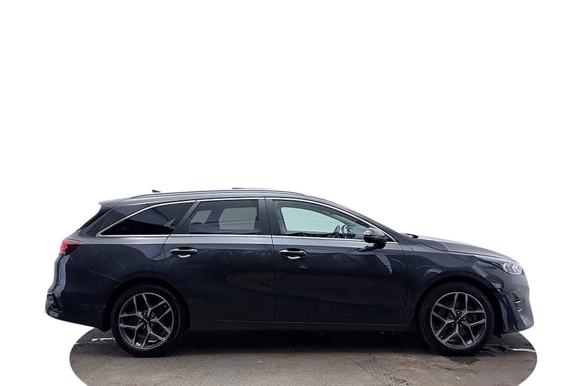 Bild 5 av Kia Ceed Sportswagon Plug-in Hybrid SW Advance Plus Läder Stolminne Navi Cockpit 141hk
